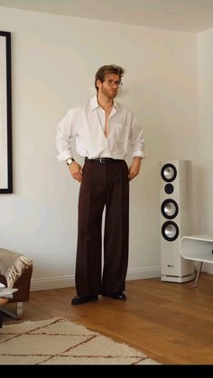 Mens Clothing Styles Formal, Tucked In Shirt Outfit, Brown Outfit Aesthetic, Shirt Summer Outfit, Brown Pants Men, Brown Pants Outfit, Conference Outfit, Pants And Shirt, Classy Clothing