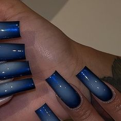 Black Airbrush Acrylic Nails, Aura Nails Tapered Square, Aura Acrylic Nails Coffin, Blue Concert Nails, Aura Airbrush Nails, Airbrush Blue Nails, Blue N Black Nails, Airbrush Nails Blue, Long Aura Nails