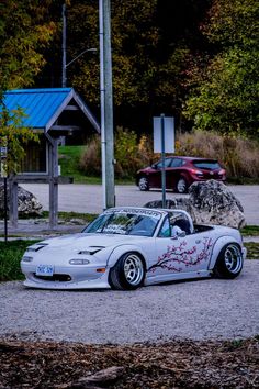 1992 Mazda MX-5 Miata Pandem Rocket Bunny Widebody Kit on Aero Race Wheels & Coilover Suspension— Built by Will Keetch. (@kill.weetch). Miata Mods, Rocket Bunny Kit, Cars Street, Rocket Bunny, Hypebeast Streetwear, Mazda Mx 5 Miata, Mx 5 Miata, Coilover Suspension