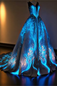 Magical Dress, Fantasy Dresses, Prom Dress Inspiration, Fantasy Gowns, Cute Prom Dresses, Pretty Prom Dresses, Fairytale Dress, فستان سهرة, Dream Dresses