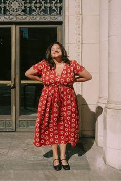 The Dawn Dress Extended | Crimson Daisy Pocket Craft, Midi Dress With Pockets, Christy Dawn, Midi Short Sleeve Dress, The Dawn, Daisy Print, Naturally Dyed, How To Feel Beautiful, Yarn Dyeing