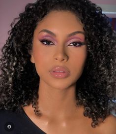 Maroon Makeup, Makeup Artist Logo, Brown Skin Makeup, Makeup Tutorial Video, Beauty Shoot, Makeup Reviews, Gorgeous Makeup, Curly Girl, Creative Makeup