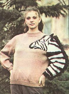 Zebra Sweater, Russian Fashion, Knitwear Design, Vintage Knitting, Knitting Inspiration, Mode Inspiration, Ugly Sweater