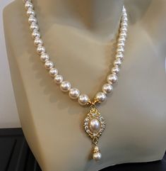 Chain Headpiece, Diamond Wedding Jewelry, Gold Necklace Indian Bridal Jewelry, Necklace With Pendant, Jewelry Photoshoot, Pearl Jewelry Wedding