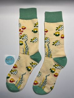 Hi, welcome to The Sock Shack! This listing is for our amazing Puffer Fish print socks. The socks fit anyone with UK shoe size 5-8.  Message us if you have any questions and take a look at our shop for more great socks! Puffer Fish, Sock Animals, Fish Print, Novelty Socks, Casual Socks, Socks And Hosiery, Hosiery, Gifts For Dad, Puffer