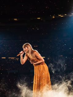 Marjorie Taylor Swift, Evermore Dress, Taylor Swift Fotos, Aesthetic Era, Taylor Swift Eras Tour, All About Taylor Swift