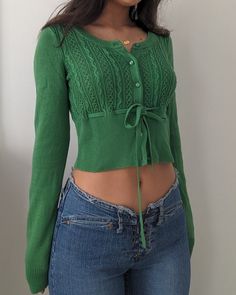 Dark Green Outfits Aesthetic, Cute Amazon Tops, Dark Green Outfit, Amazon Tops, Green Outfit, Hipster Fashion, Girly Outfits, Lookbook Outfits, Looks Vintage