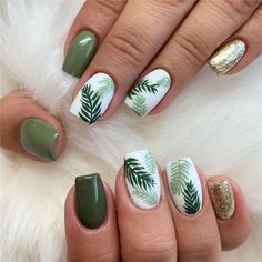 Short Nail Designs Plants, Monstera Nail Design, Camping Nail Ideas, Plant Nail Ideas, Forest Inspired Nails, Cozy Nail Designs, California Nails Designs, Square Gel Nails Summer, Medium Long Square Nails