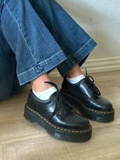 Doc Martens Loafers, Dr Martens Style, Martens Style, Loafers Outfit, Dr Shoes, Shoe Inspo, Aesthetic Shoes, Swag Shoes