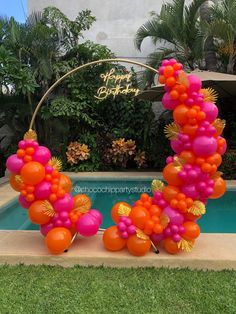 Decoración globos Balloon Arch Pink Orange Yellow, Balloon Arch And Streamers, Pink Yellow Orange Balloon Arch, Orange Pink And Gold Party, Orange Theme Birthday Party Decorations, Pool Party Ideas Adults, Pink And Orange Decorations Party, Sunset Theme Party Decorations, Sunset Centerpieces