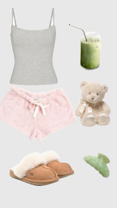 Pj Outfit, Emi Jay, Ugg Sandals, Brandy Melville Shorts, Trendy Outfits For Teens, Cute Lazy Outfits