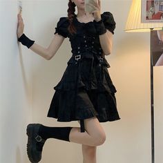 Women Gothic Lolita Dress Japanese Style Fashion Black Goth Clothes Kawaii Girl | eBay Styl Goth, Styl Grunge, Emo Clothes, Gothic Harajuku, Fairycore Dress, Vestidos Retro, Punk Dress, Emo Dresses, Ruffle Wrap Dress