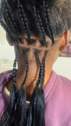 #braids #blackgirlhairstyles Braid Business, Braids Curly Ends, Black Hair Protective Styles, Afro Hair Styles, Boho Braided Hairstyles, Box Braid Hairstyles, Braid Hairstyle Ideas, Natural Braided Hairstyles, Twisted Hair