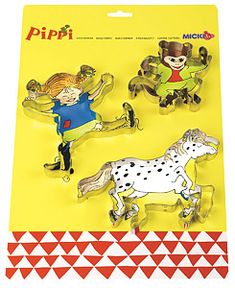 three little kids are riding on horses in this set of 3 magnets, each featuring a boy and a girl