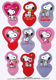 snoopy valentine's day magnets are arranged in the shape of hearts