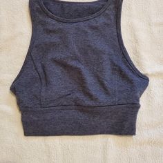 2 Women's Joy Lab Sports Bras Size Xs Gray Sleeveless Activewear For Loungewear, Fitted Gray Crop Top For Workout, Gray Stretch Crop Top For Loungewear, Basic Gray Activewear For Loungewear, Fitted Gray Cotton Activewear, Sporty Gray Stretch Crop Top, Stretch Gray Crop Top For Yoga, Fitted Gray Crop Top For Yoga, Gray Stretch Crop Top For Workout