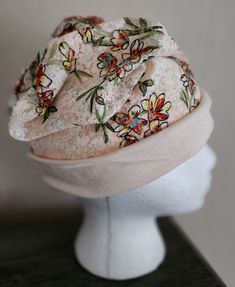 Lightweight White Hats For Spring, Pink Bonnet For Spring, One Size Fits Most, Spring Pink Bonnet, One Size Fits Most, Fitted Beige Beanie Hat, Lightweight Spring Cap, Casual Fitted Brimmed Bonnet, Casual Brimmed Fitted Bonnet, Casual Adjustable Cream Bonnet, Pink Adjustable Cloche Hat For Spring