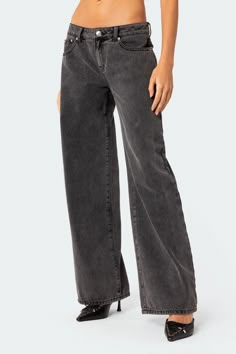 Raelynn Washed Low Rise Jeans – edikted Black Low Rise Jeans Outfit, Low Waist Black Jeans, Low Rise Pants Outfit, Low Rise Jeans Outfit, Black Baggy Jeans, Low Rise Baggy Jeans, Jeans Pacsun, Jeans Low Rise, Pacsun Jeans