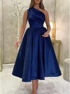 Tea Length Prom Dress, Long Party Gowns, High Split Dress, Split Prom Dresses, Prom Birthday, Cheap Cocktail Dresses, Cocktail Dresses Online, A Line Cocktail Dress, Royal Blue Prom Dresses