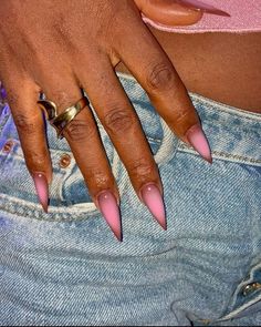 Pink Stiletto Nails, Stilleto Nails Designs, Sharp Nails, Girly Acrylic Nails, Stiletto Nails Designs, Work Nails, Glow Nails, Classy Acrylic Nails