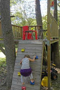 Tree House Design Ideas, Pictures, Remodel, and Decor - page 9 Kids Climbing