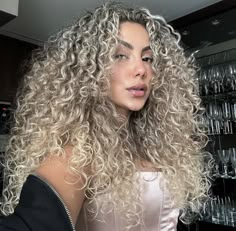 Dabelle Hair, Blonde Natural Hair, Hair Remove, Natural Curly Hair Cuts, Highlights Curly Hair, Hair Dye Colors