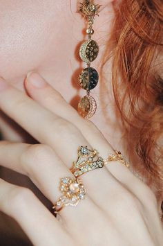 Sofia Zakia, Kahlo Paintings, Shoulder Duster Earrings, Lunar Phases, Mini Moon, Gold Sun, Fantasy Jewelry, Sun And Moon, Jewelry Inspo