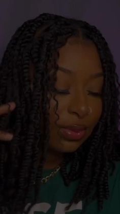 DIY your passion twists with pre-separated bulk  hair human Afro Spring Twist, Smothered Oxtails, Braid Colours, Female Braids, Hair Braid Patterns, Hair Spring, Spring Twist Hair, Passion Twists, Braided Hairstyles For Black Women Cornrows