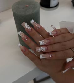 Acrylic Nail Set, Subtle Nails, Work Nails