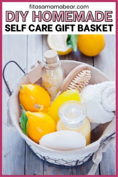 A thoughtful, inexpensive homemade gift idea perfect for moms! DIY spa gift baskets are loaded with natural, homemade items for self-care. Give the gift of relaxation and whip up a customized homemade spa basket! #diygift #diygiftideas #giftforher #giftideas #giftbasketideas #homemadegifts #selfcare Diy Spa Gifts Baskets, Diy Spa Gifts, Spa Gift Baskets, Homemade Spa, Spa Basket, Health And Beauty Products, Spa Gift Basket, Diy Spa, Spa Gift