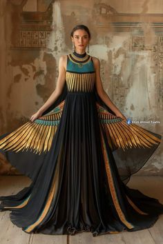 Ancient Egypt Outfits, Egypt Traditional Clothing, Egypt Inspired Fashion, Egyptian Style Clothes, Egyptian Clothing Women, Ancient Egypt Dress, Egyptian Goddess Dress, Egyptian Style Dress, Egypt Clothes