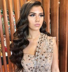 בר מצווה, Wedding Hair Inspiration, Shag Haircut, Long Wavy Hair, Prom Hairstyles, Wedding Hairstyles For Long Hair, Mick Jagger, Formal Hairstyles, Wedding Hair And Makeup