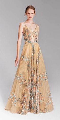 Pleated Tulle Dress, Marchesa Couture, Tony Ward Couture, Mnm Couture, Pleated Gown, Tony Ward, Fall Winter Dresses, Fashion Gowns, Spring Summer Dress