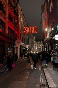 street london photography neon signs lifestyle night out London Soho Aesthetic, London Trip Aesthetic, Living In London Life, Shopping In London Aesthetic, London Street Aesthetic, Soho London Aesthetic, London Lifestyle Aesthetic, Life In London Aesthetic, London Boy Aesthetic