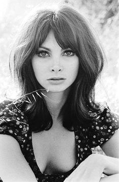 60s Bangs, Toni Basil, 1960s Hair, 60s Hair, Jean Shrimpton, 70s Hair, Super Duper, Hair Envy, Shoulder Length Hair