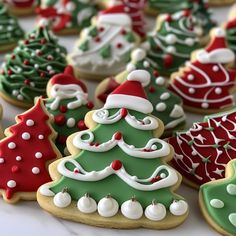 Ice Cream Cookies, Creative Cookies, Sugar Cookies Recipe, Cookies Recipes Christmas, Royal Icing, Classic Christmas, Cake Cookies