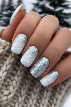 73 White Christmas Nail Ideas to Try This Winter Milky White Silver Nails, Silver Winter Nails, White Christmas Nails, Glitter Accent Nails, Christmas Gel, December Nails, Cute Christmas Nails, Christmas Gel Nails, Christmas Nails Easy