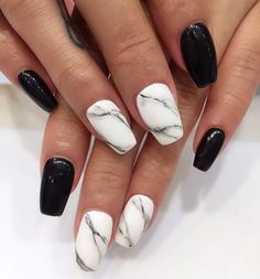 30 Stunning Black and White Nail Designs that Are Easy to Create Fashionre Nails Ideas For Wedding, Black And White Nails Ideas, Black And White Nail Ideas, White Nails Ideas, Nail Art Blanc, Nailart French, White Nail Ideas, Nailart Glitter, Black And White Nail