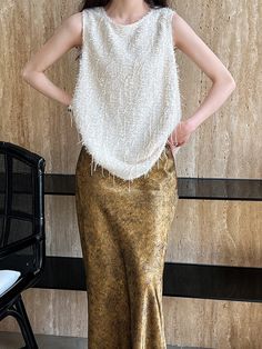 Olivia Mark - Luxe Reversible Tassel Feather Sequin Vest with Sleeveless Inner Tank Top Sequin Vest, Cheongsam, Boots Outfit, Olivia Mark, Types Of Collars, Casual T Shirts, Clothing Patterns, Printed Shorts, Round Neckline