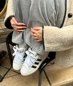 #aesthetictumblr #adidascampus #coquettestyle Campus Sneakers, Aesthetic Shoe, Adidas Campus Shoes, Shoe Photo, Campus Shoes, Shoe Aesthetic, Campus 00, Clean Suede, Adidas Shoe