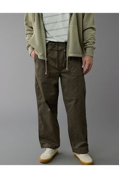 Lightweight twill with just the right amount of stretch/Drawcord waist/Side seam pockets/Back pockets with button flap closures/Cuffs with adjustable toggle cords/This pant is Real Good: Made with the planet in mind & a promise to continue to do bett White Jeans Men, Athletic Fit Jeans, Dream Jeans, Jean Trends, Utility Pants, Loose Jeans, Medium Wash Jeans, Women Denim Jeans, Shoes With Jeans