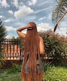 Long Box Braids Hairstyles Color, Ginger Braid Hairstyles, 30 Color Braids, Braids Marron, Ginger Hair Black Women Braids, Different Color Braids, Ginger Hair Braids, Long Curly Braids