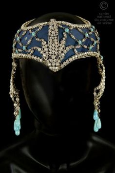 1920s Headdress, Headpiece Jewelry, Hair Adornments, Turquoise Stones, 1920s Fashion, Face Framing, Tiaras And Crowns, Hair Ornaments, Fantasy Fashion