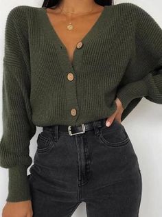 Work Sweater Outfit, Tunic Sweater Outfits, Sweater Style Outfits, Knitted Top Outfit, Simple Fall Outfits, Outfit Jeans, Knitwear Fashion, Jeans Diy, Hippie Outfits