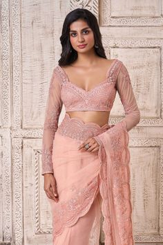 Full Sleeve Sweetheart Neck Blouse Designs, Scallop Neckline Blouse, Net Sleeve Blouse Designs, Net Full Sleeve Blouse Designs, Sweetheart Neckline Blouse Saree, Net Blouse Ideas, Back Tie Blouse, Saree Tassel, Net Saree Blouse Designs