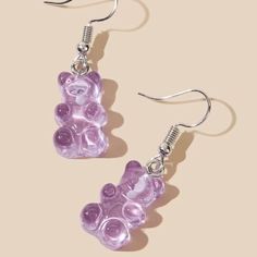 Never Used. Cute Purple Gummy Bear Earrings. Lightweight. I Have The Matching Necklace Posted Here Also On My Shop. Please Look At All Photos Carefully As They Are Part Of The Description Color May Vary (Lighting) Reasonable Offers Welcome Tags: Dolls Kill Gummy Bears Candy Jewelry Trendy Mode Purple, Anting Manik, Gummy Bear Earrings, Weird Jewelry, Pretty Jewelry Necklaces, Bear Earrings, Candy Jewelry, Funky Earrings, Kawaii Jewelry