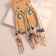 Bohemian Suede Tassel Statement Earring Material：Silver-tone metal and turquoise stones Leather tassel turquoise beads Size：2.6″（H）×0.5″(W) Diy Western Accessories, Western Earrings Fashion, Upcycle Earrings, Leather Bracelet Ideas, Quill Jewelry, Leather Earrings Diy, Country Fall Outfits, Boho Leather Jewelry, Jean Jewelry