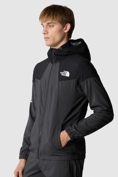 The North Face Light Grey Mens Mountain Athletics Wind Hooded Track Jacket Christmas Nightwear