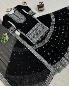 Pakistani suit available dm us 🚢 Whatsapp Number, Cash On Delivery