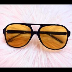 Unisex Oversized Sunglasses, Very Trendy And Stylish, They Come In Different Colored Tints. Retro Black Aviator Sunglasses For Beach, Orange Tinted Sunglasses, Merch Ideas, Men Sunglasses, Tinted Sunglasses, Reference Poses, Oversized Sunglasses, Unisex Sunglasses, Shades Of Orange